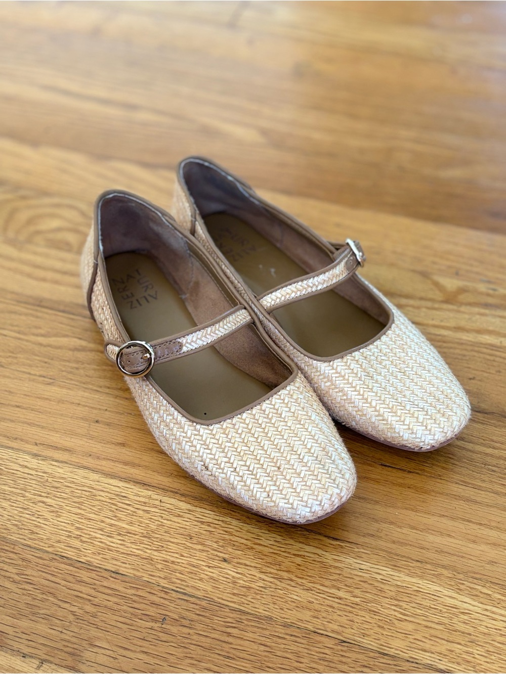 Naturalizer Woven Mary Jane Flats – Sz 8 Wide